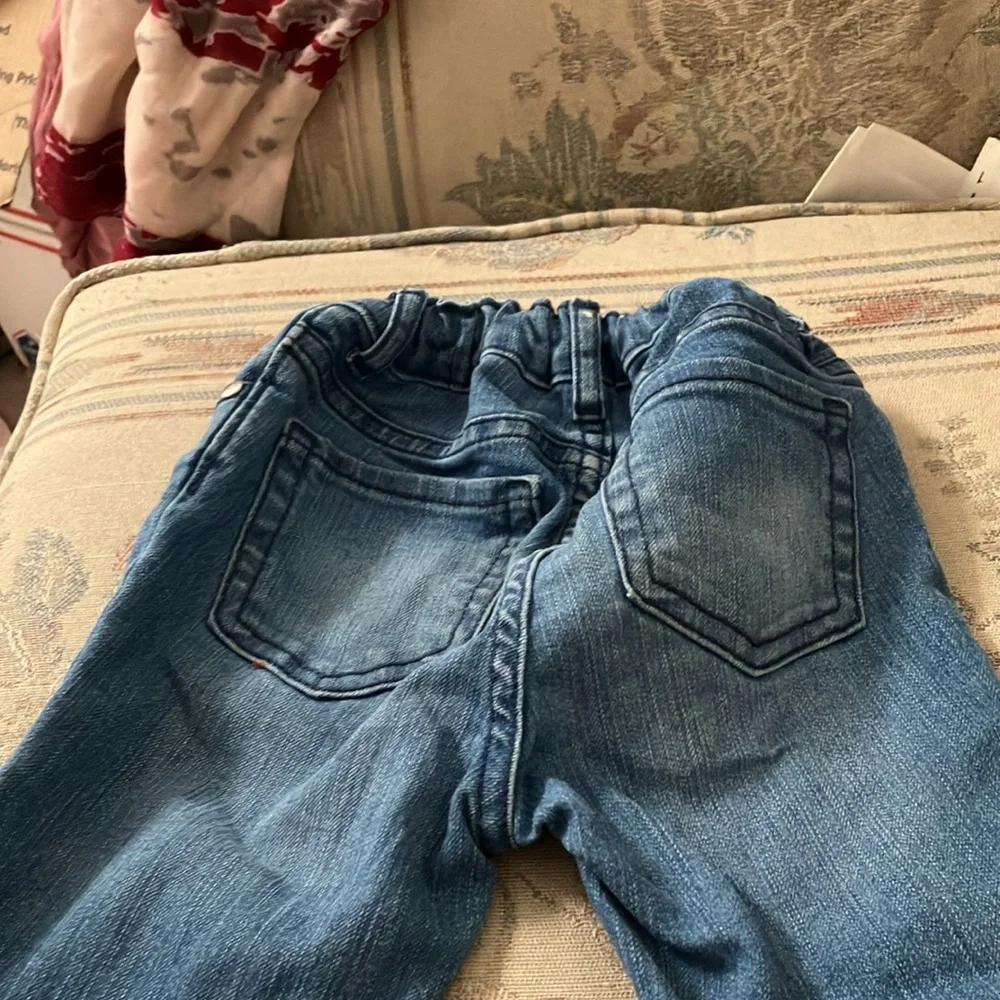FINAL MARKDOWN Girls jeans 5t